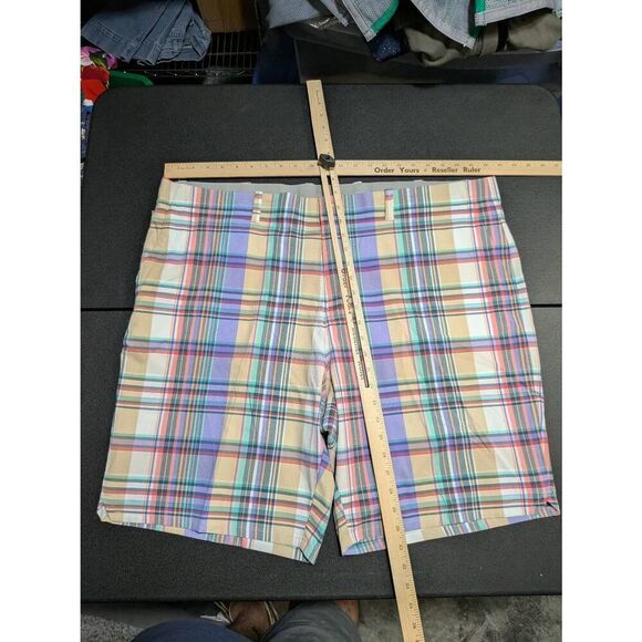 Tommy Bahama  Multicolor Par 4 Plaid UPF 30 Island Zone Chino Shorts Men's 46R - Picture 4 of 5